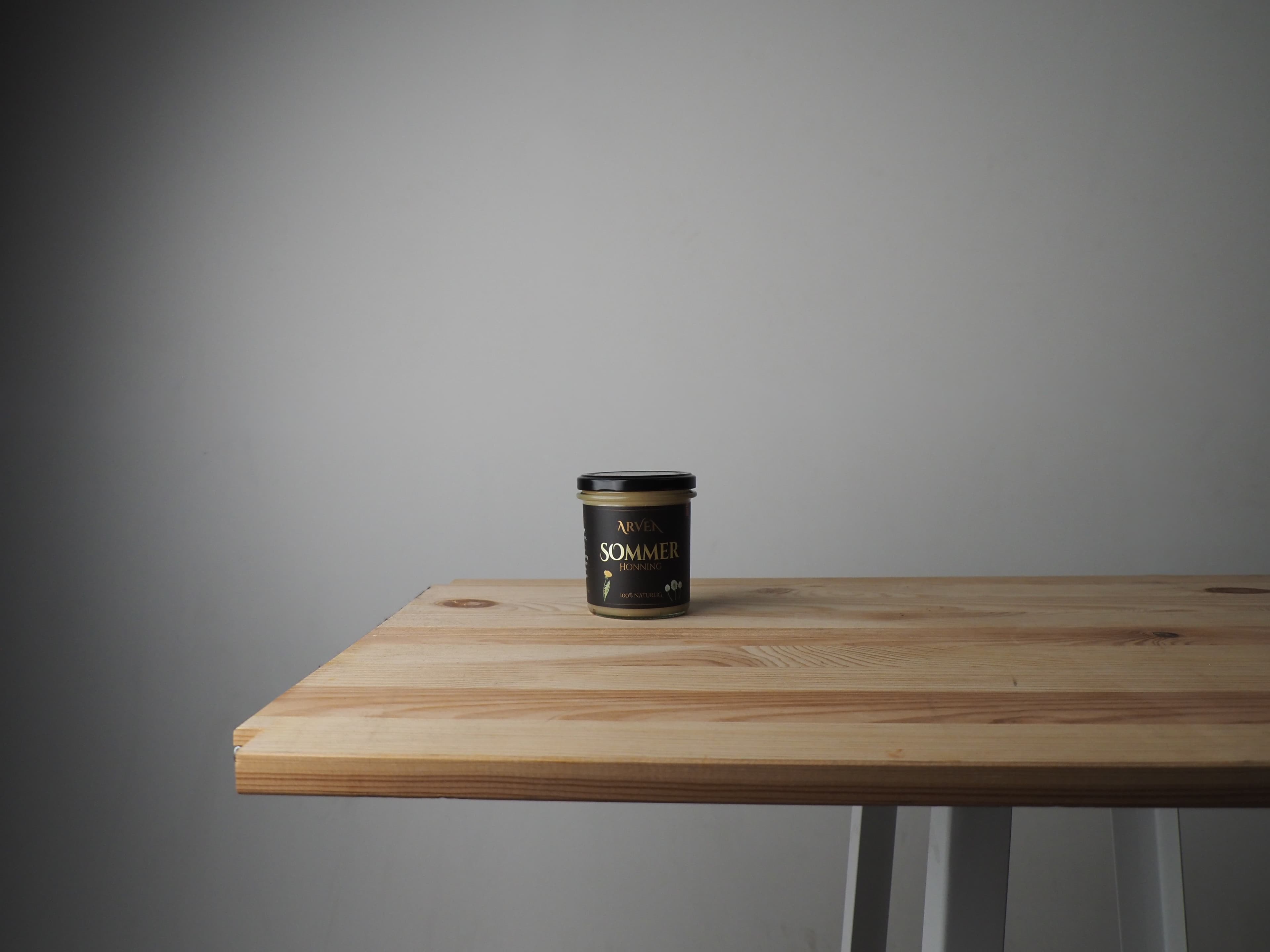 Arven Honning — fra bikube til glass